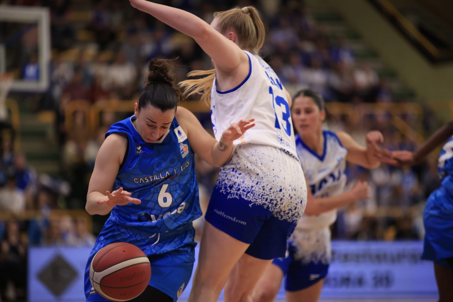 Avenida remonta y jugará las semifinales ante Girona