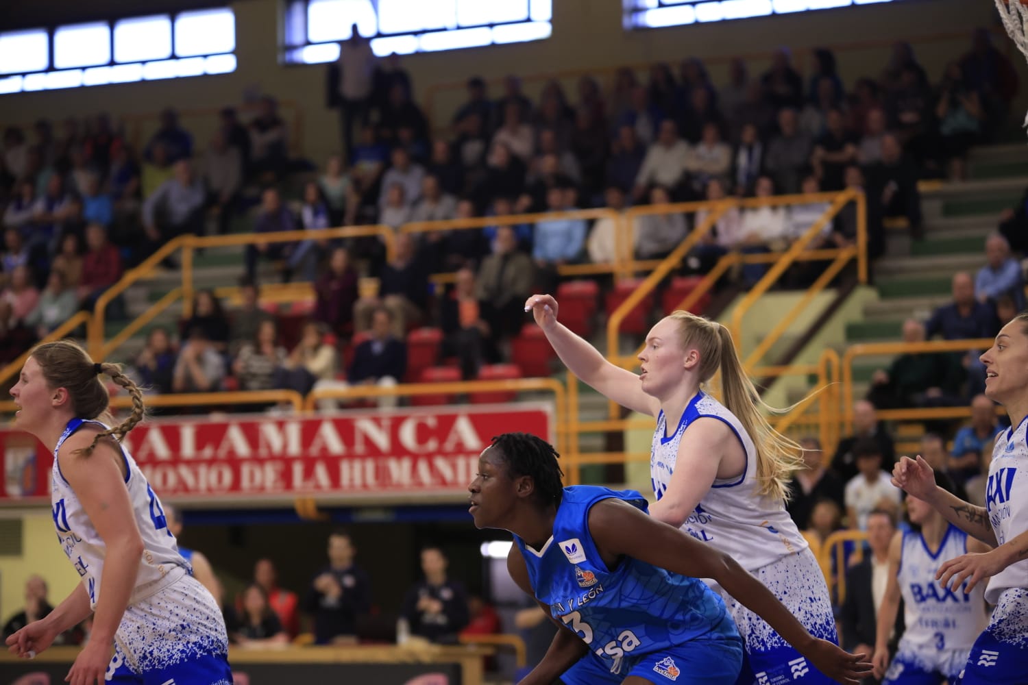 Avenida remonta y jugará las semifinales ante Girona