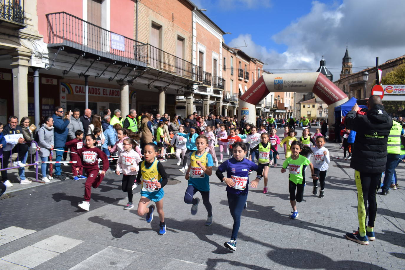 Ignacio Comillas y Sara Izquierdo ganan la XXX Carrera Peñarandina Hijos, Padres y Abuelos 1 de Mayo