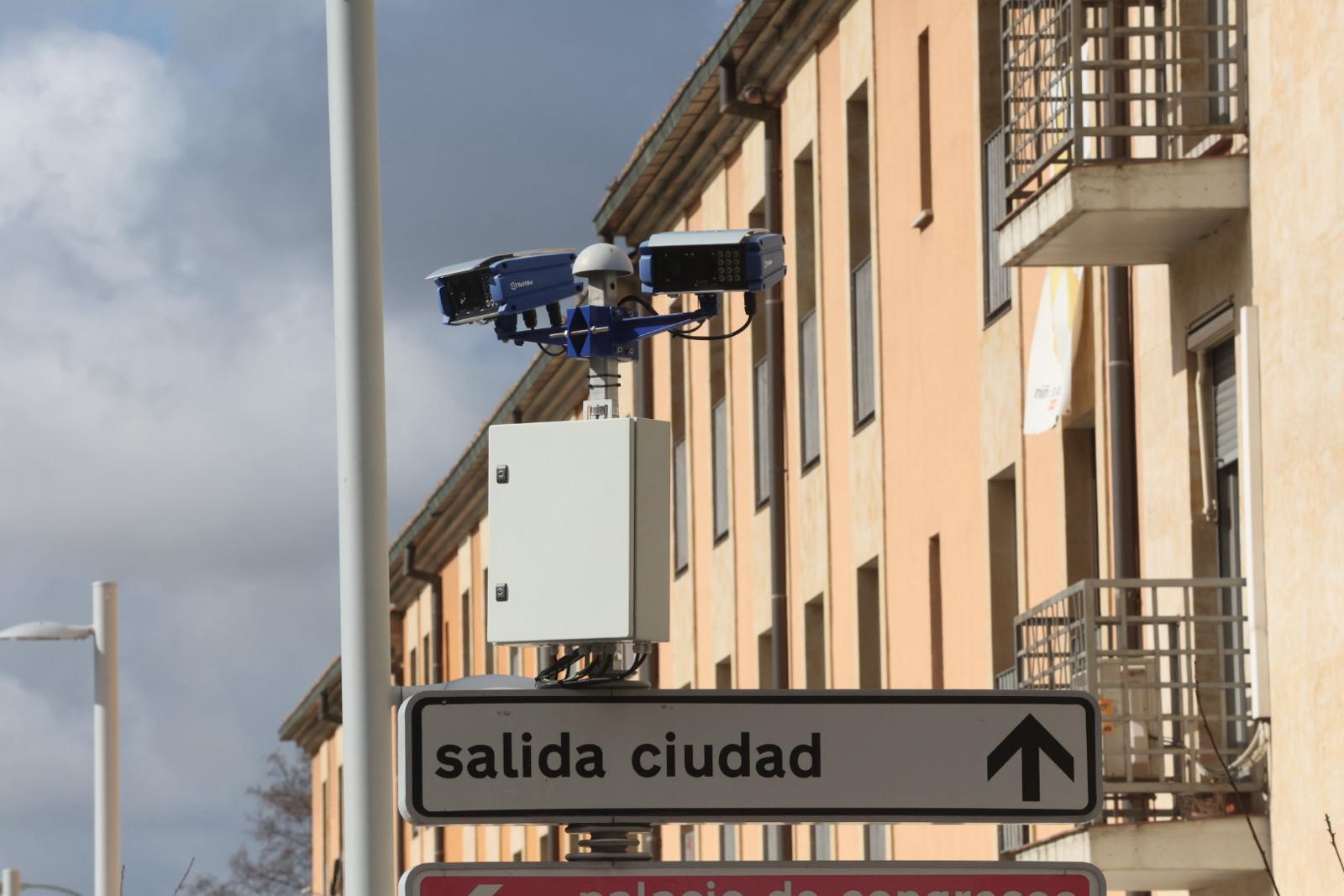 Las multas 'en sombra' por ir al centro de Salamanca en coche: un aviso disuasorio