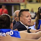 Nacho Martínez no continuará como entrenador de Perfumerías Avenida