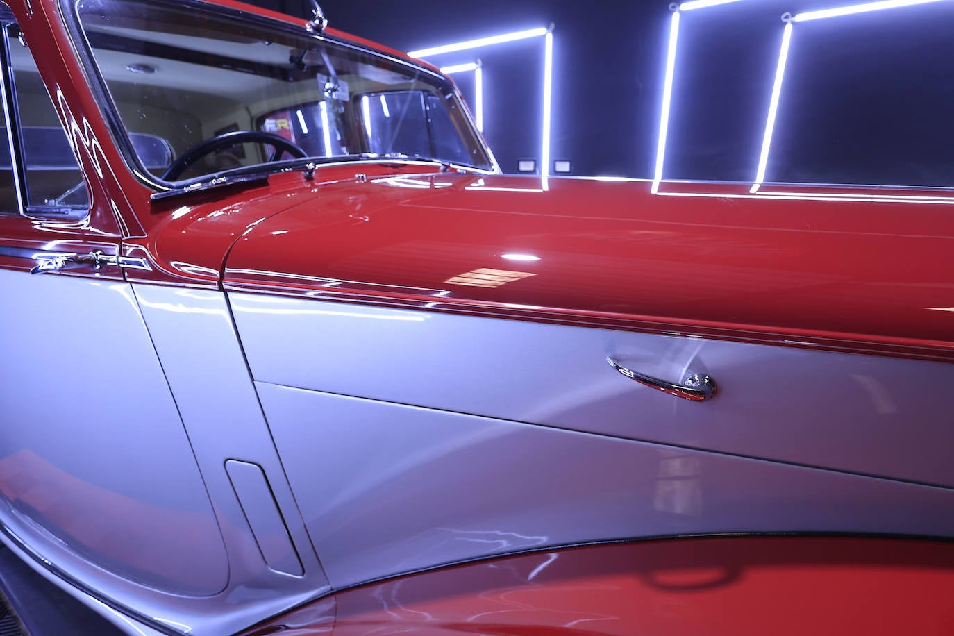 Un Bentley de 1955 cuidado al detalle y recuperado desde Salamanca