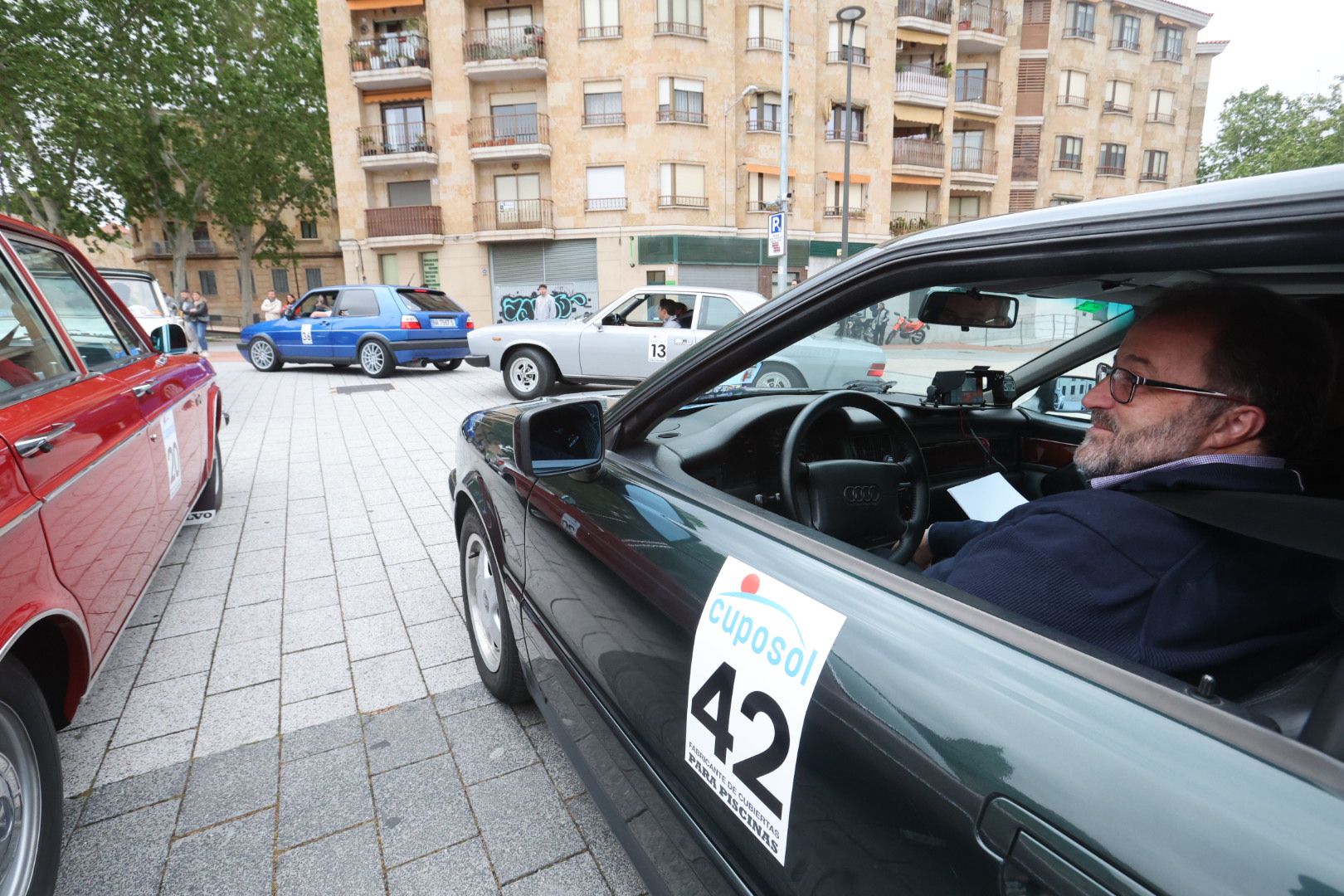 Salamanca acoge un rally urbano de regularidad con vehículos clásicos