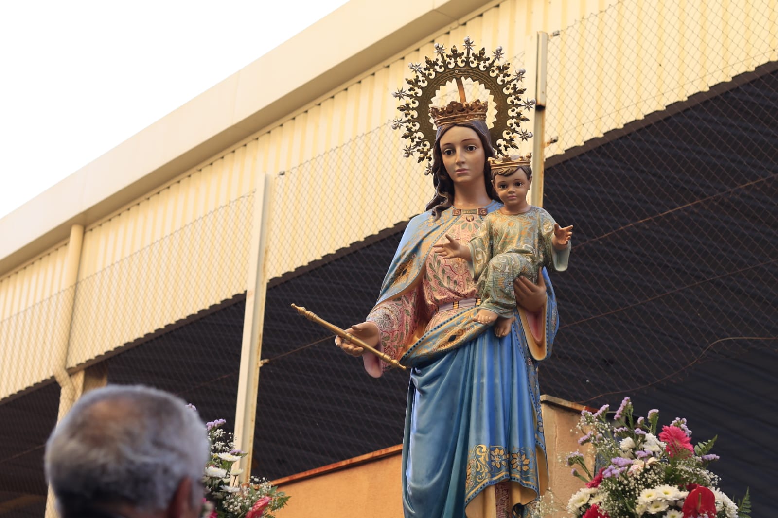 En imágenes, la procesión en honor a Maria Auxiliadora