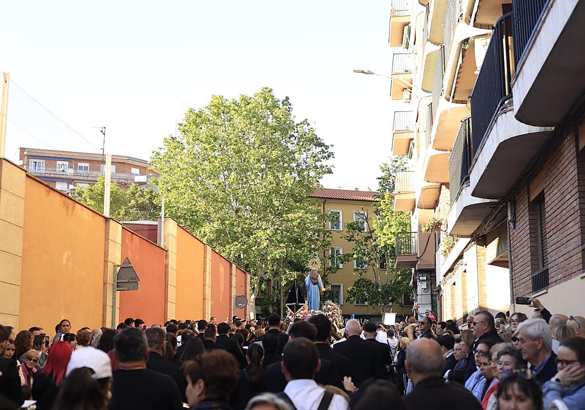 En imágenes, la procesión en honor a Maria Auxiliadora