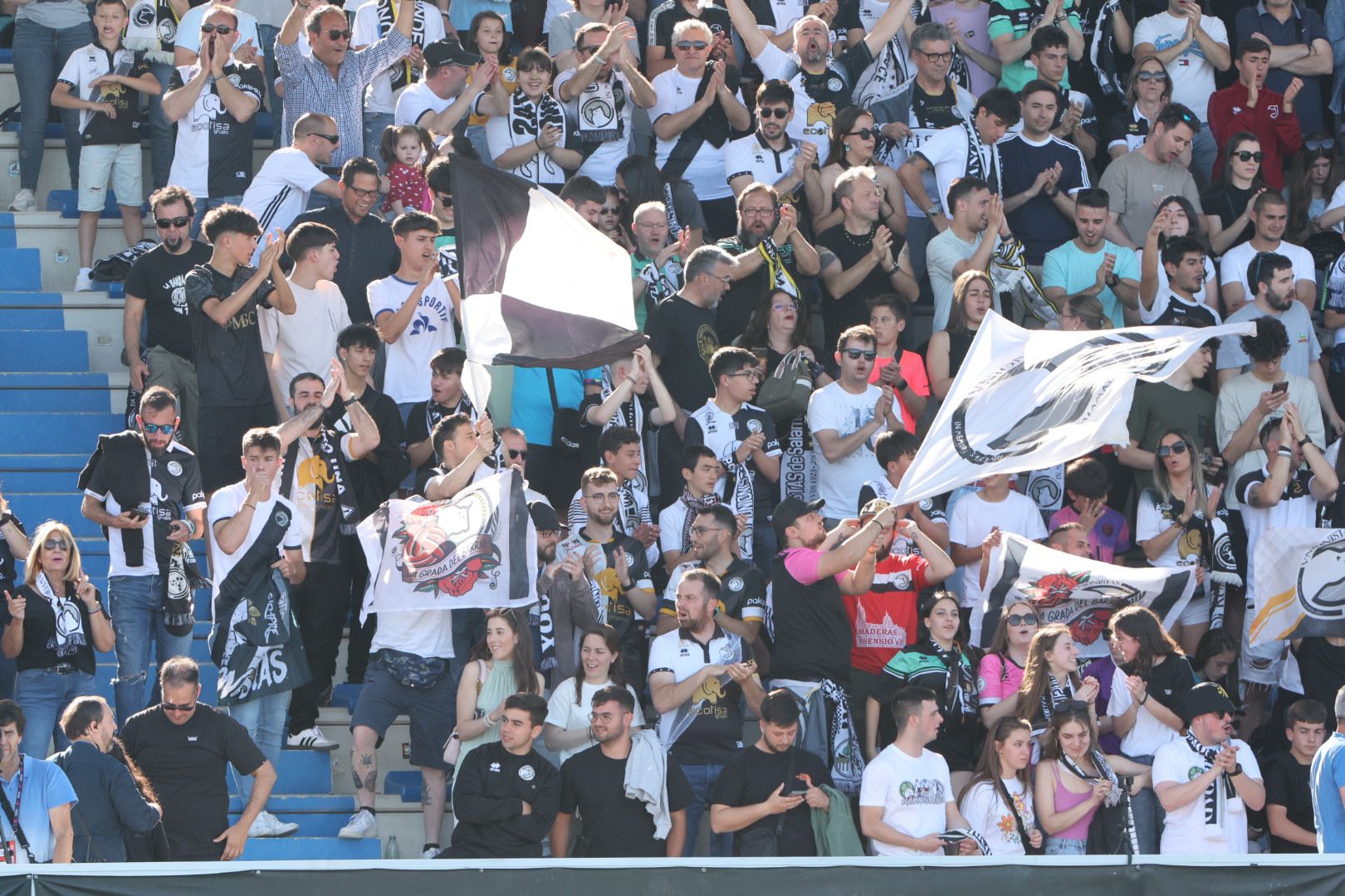 El partido entre Unionistas CF y CD Arenteiro en imágenes