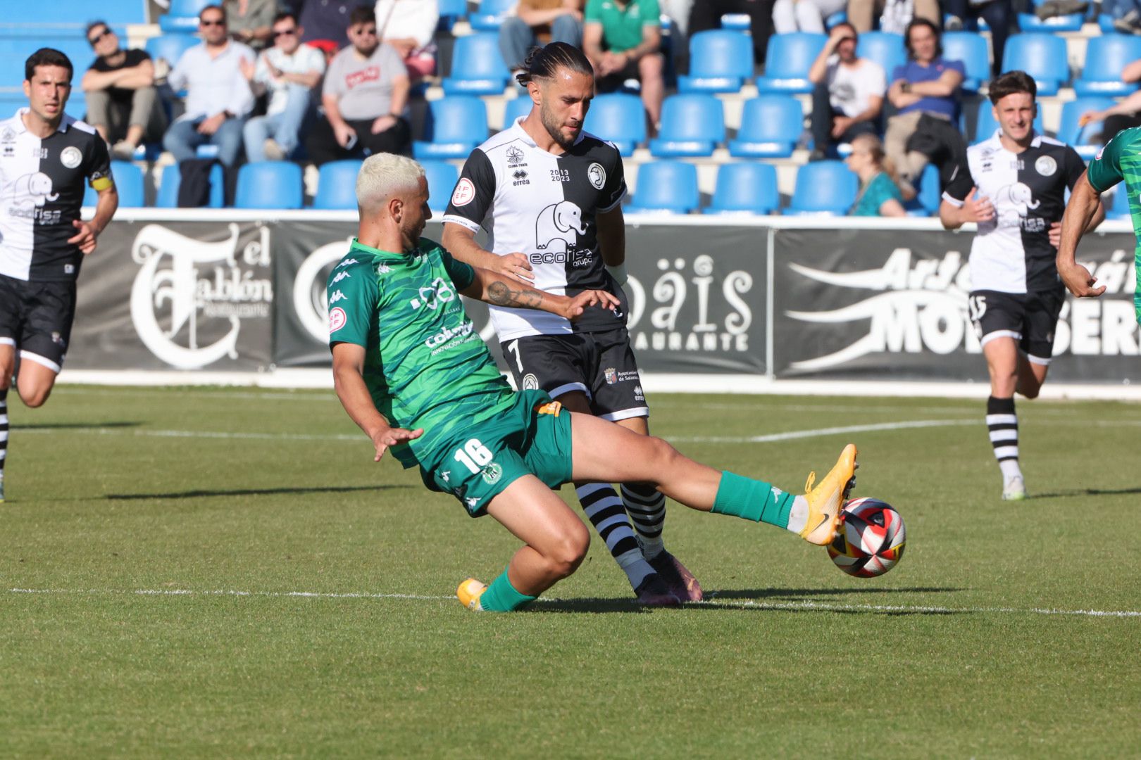 El partido entre Unionistas CF y CD Arenteiro en imágenes