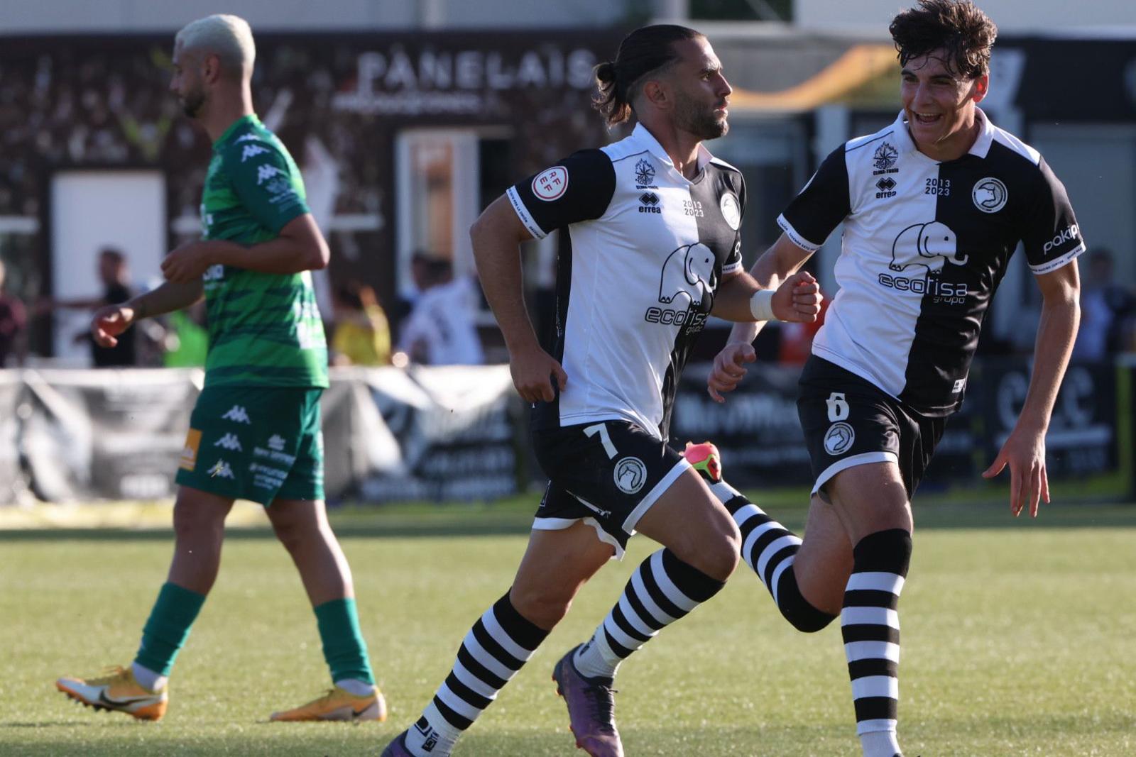 El partido entre Unionistas CF y CD Arenteiro en imágenes