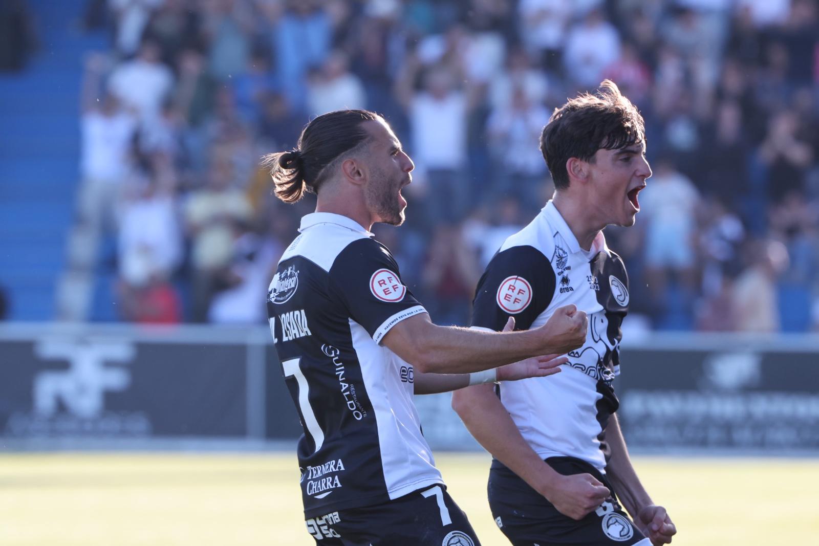 El partido entre Unionistas CF y CD Arenteiro en imágenes