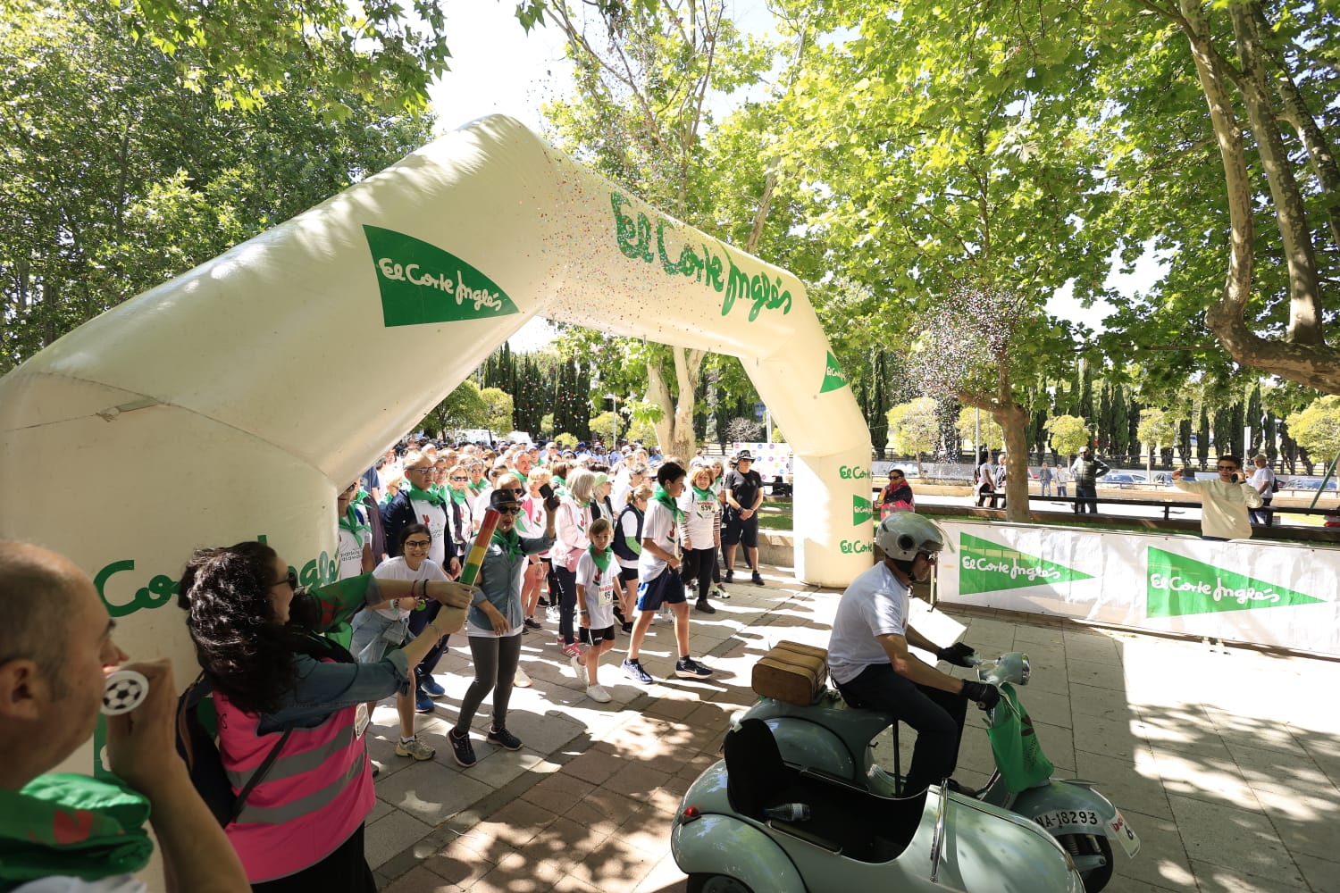Cientos de salmantinos marchan por una buena causa