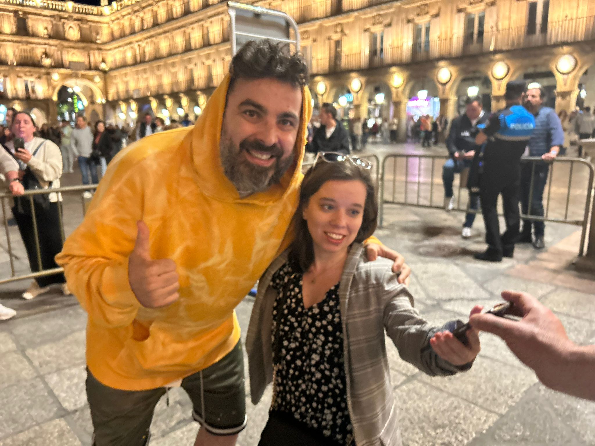Huecco y Sara Correia triunfan en otra noche de lleno total