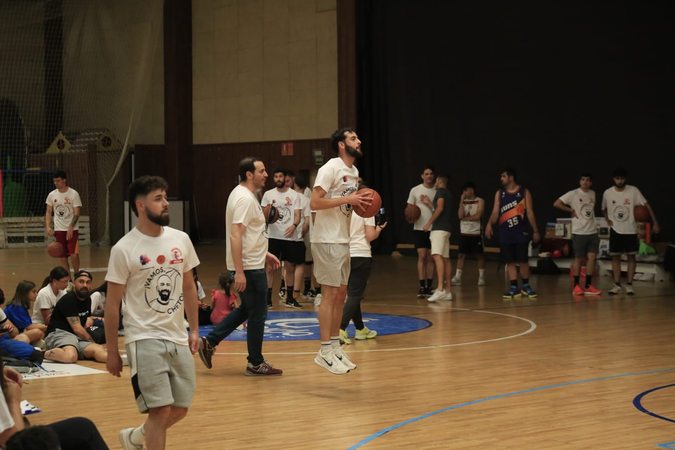 El baloncesto salmantino se une a favor de Cheto y la Asociación de Tumores Cerebrales