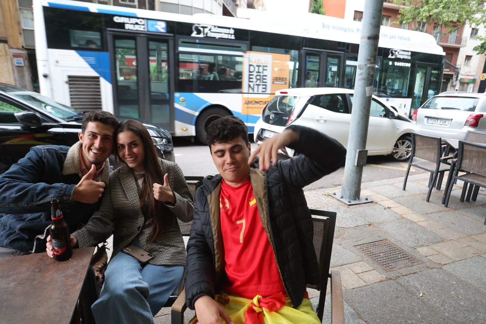 Así viven los salmantinos el España - Italia