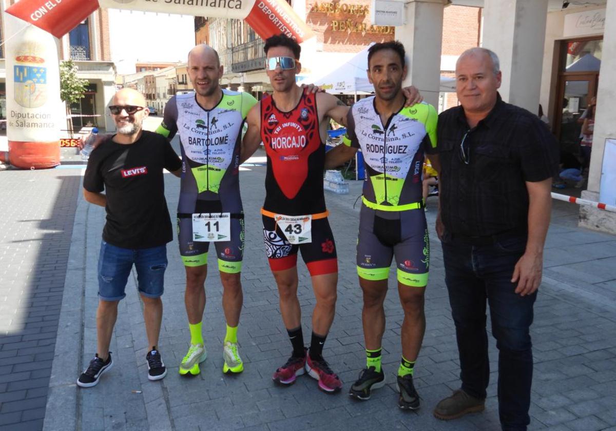 Los tres primeros duatletas en Peñaranda de Bracamonte.
