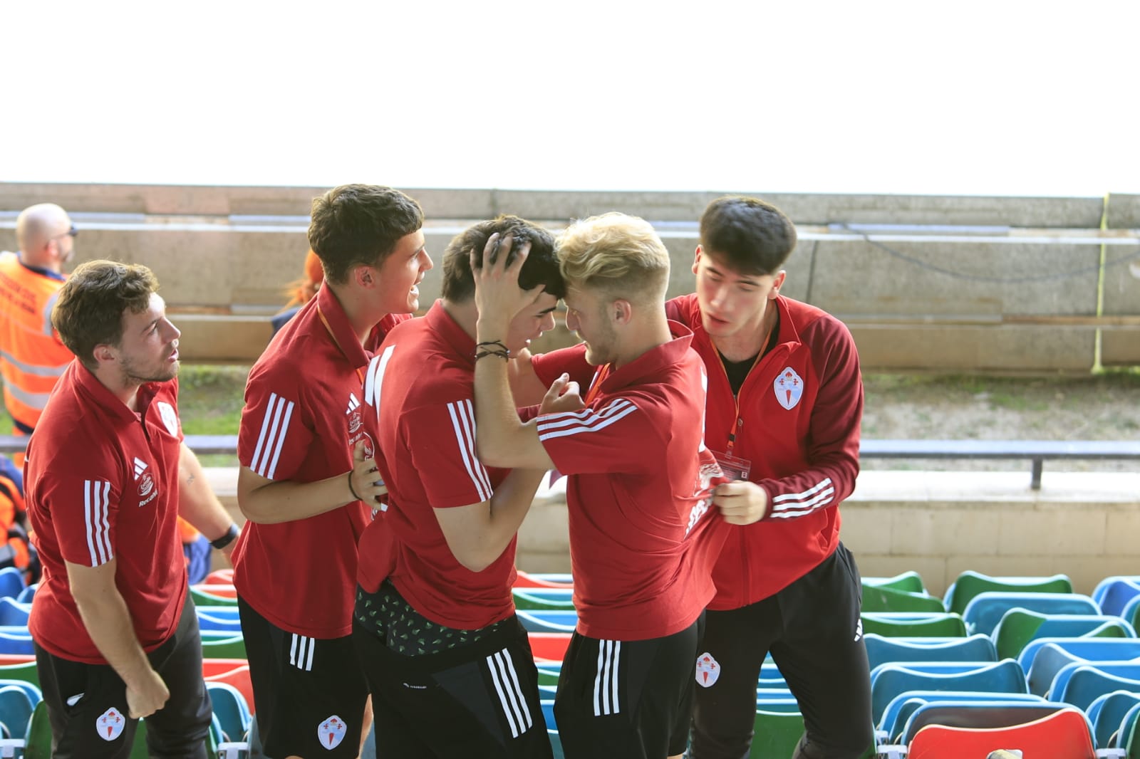 Del penalti de Amaro parado por Villanueva a los dos palos finales