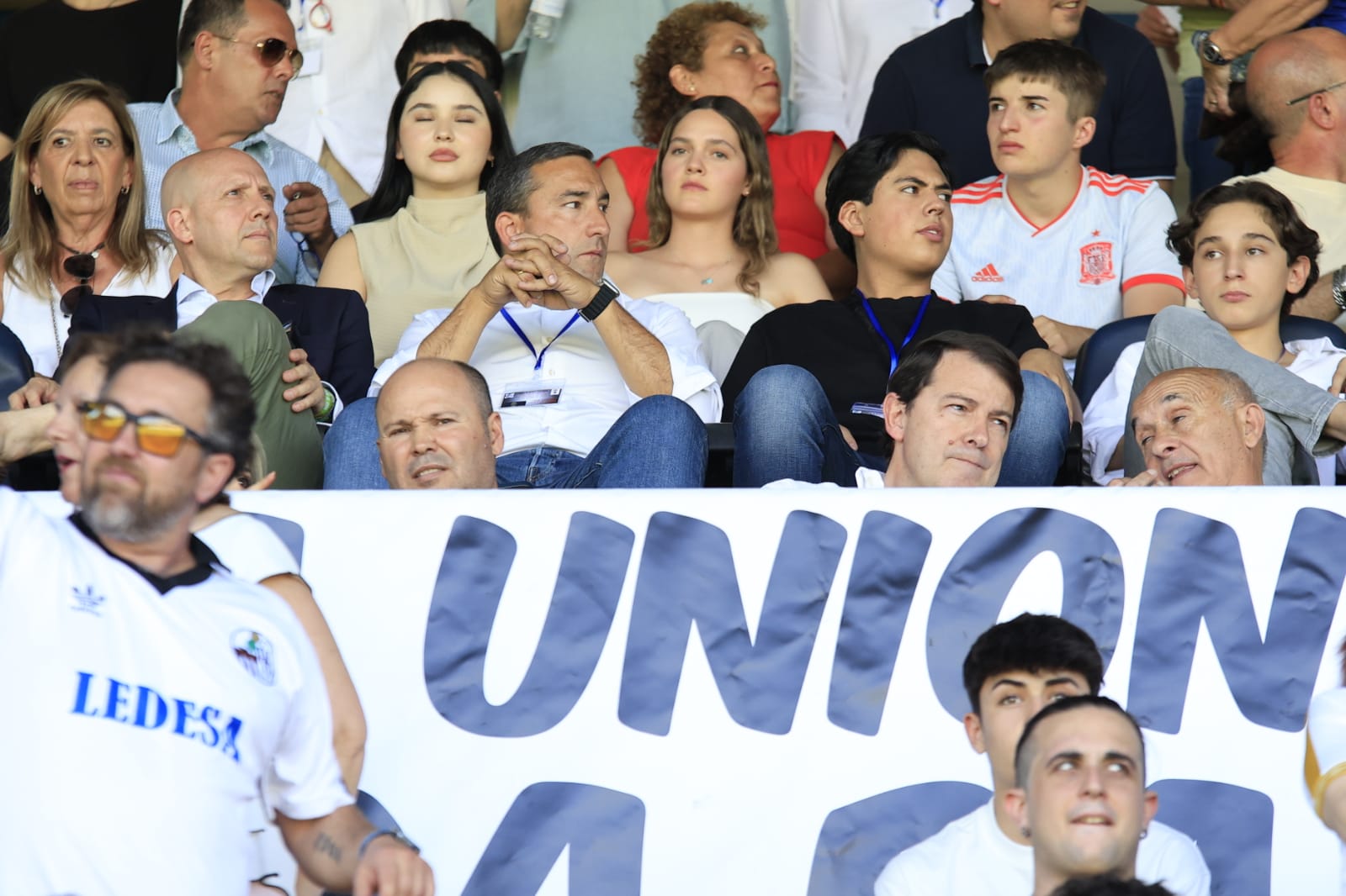 El palco del Helmántico, repleto