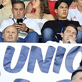 Mañueco preside junto a Lovato el partido desde el palco