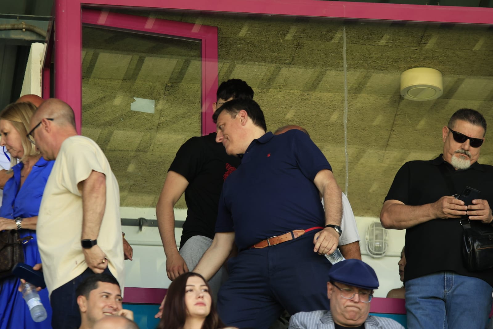 El palco del Helmántico, repleto