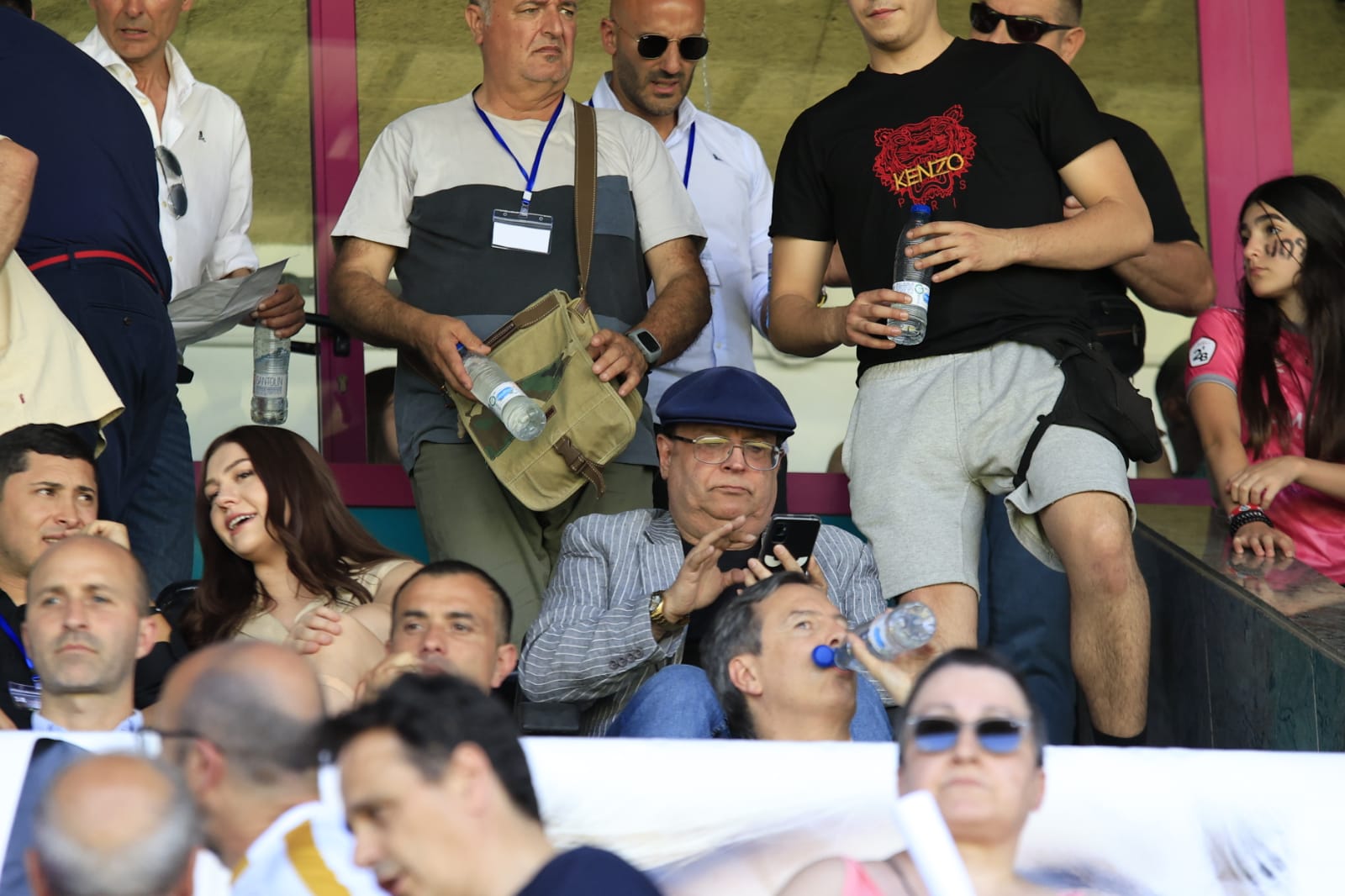 El palco del Helmántico, repleto