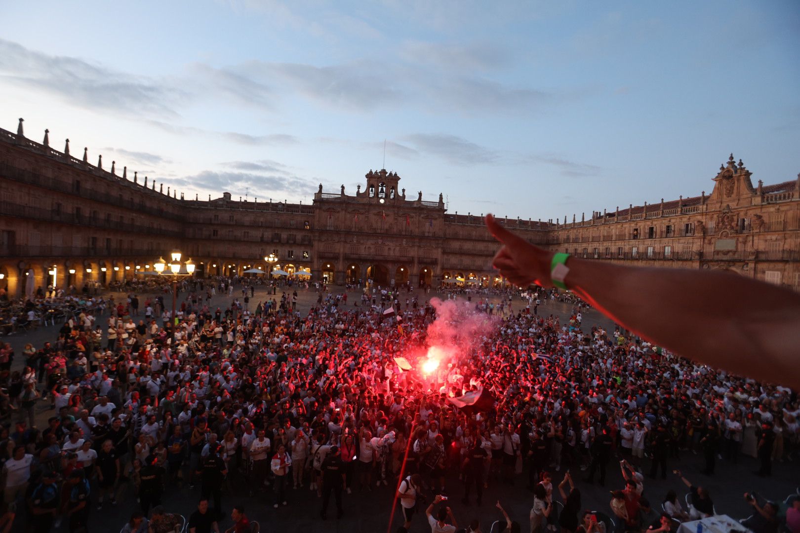 Del Helmántico a la Plaza Mayor, así se celebra el ascenso