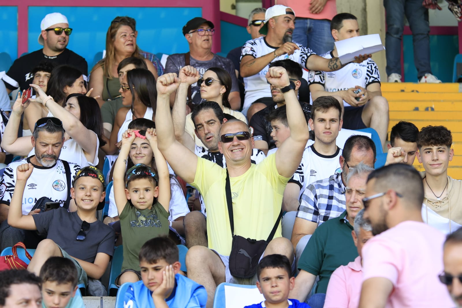 La grada del Helmántico, en la final por el ascenso a Segunda RFEF