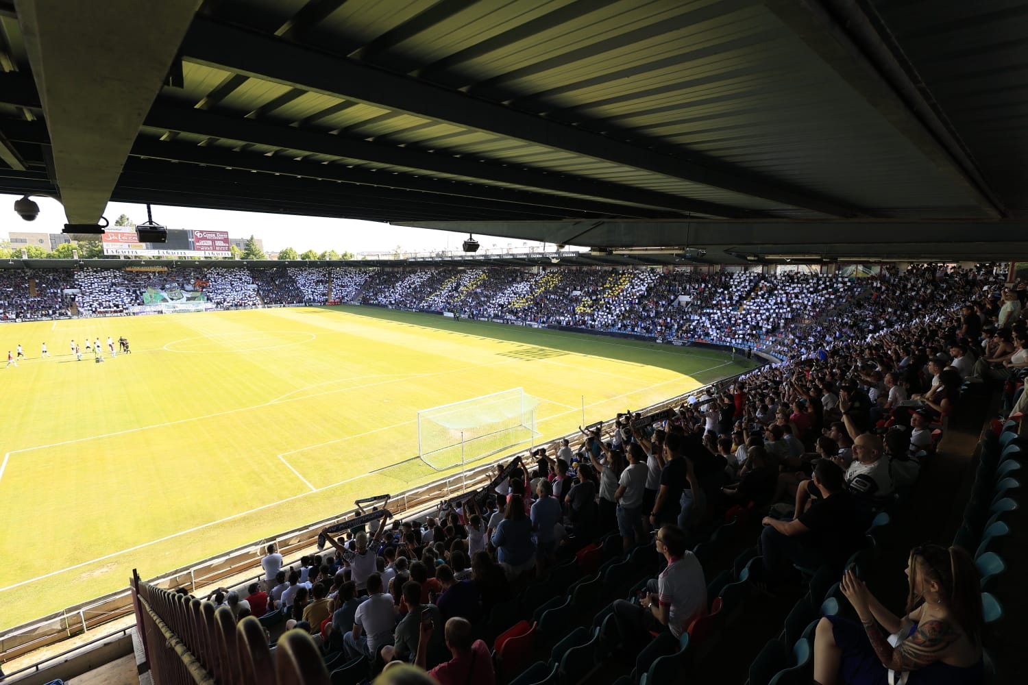 La grada del Helmántico, en la final por el ascenso a Segunda RFEF