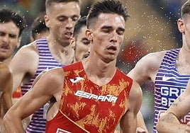 Mario García Romo gana su serie de principio a fin y estará en la final del 1.500