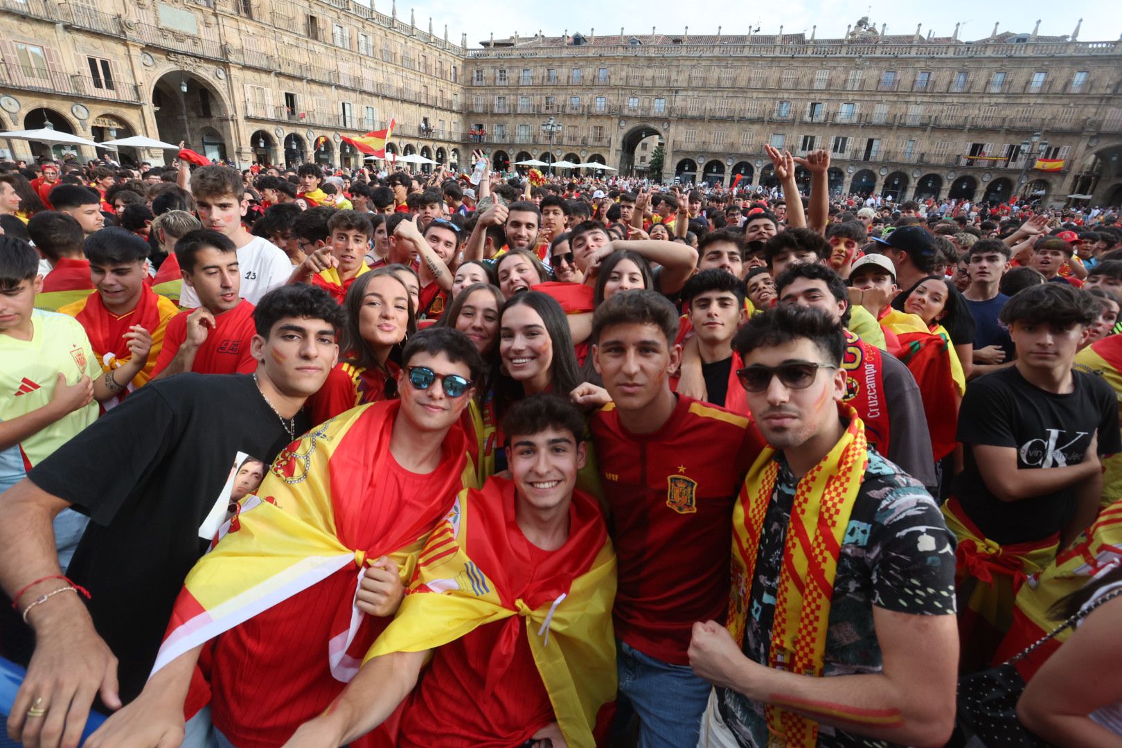 La Plaza Mayor espera la victoria de La Roja