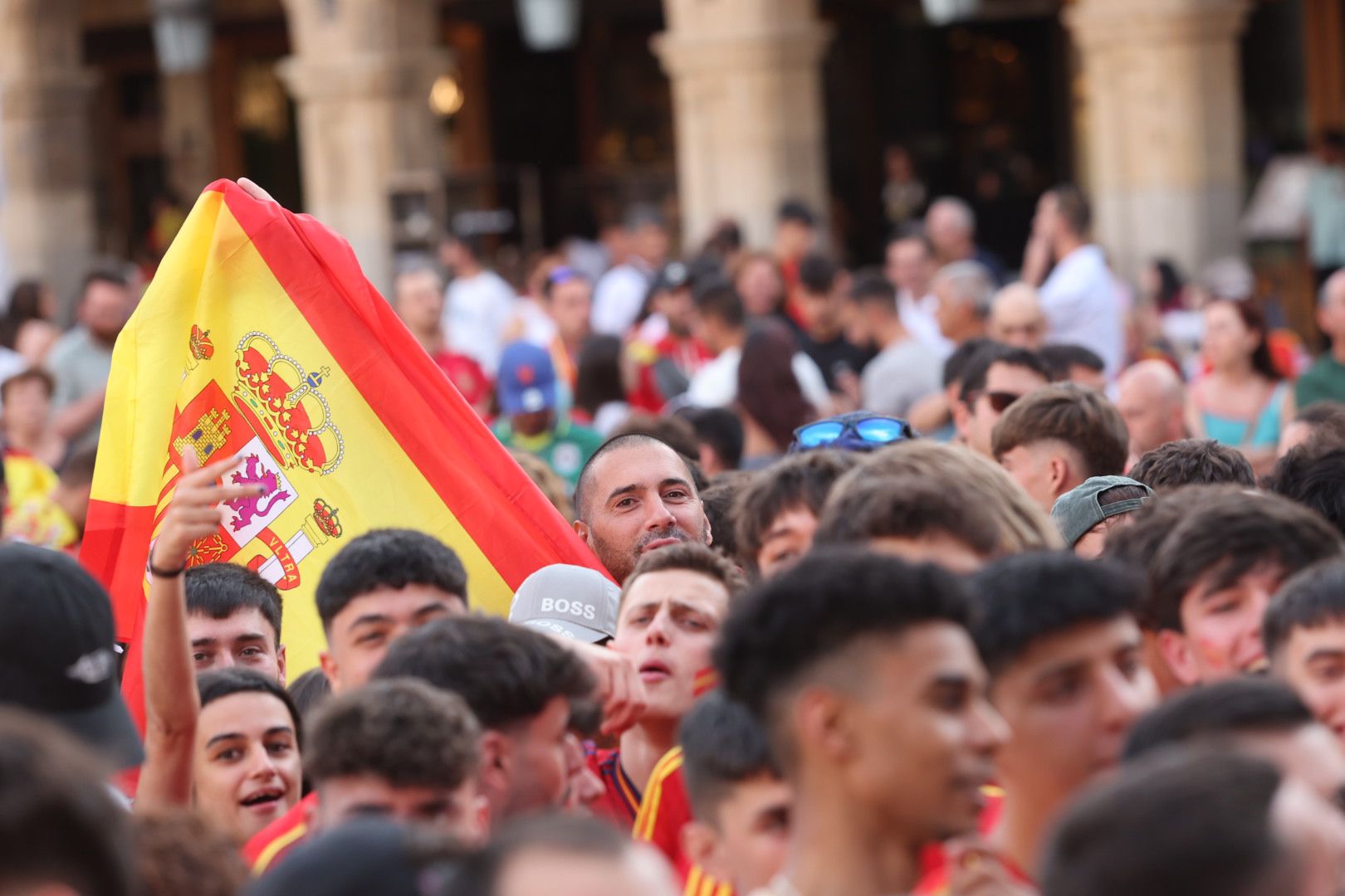 La Plaza Mayor espera la victoria de La Roja