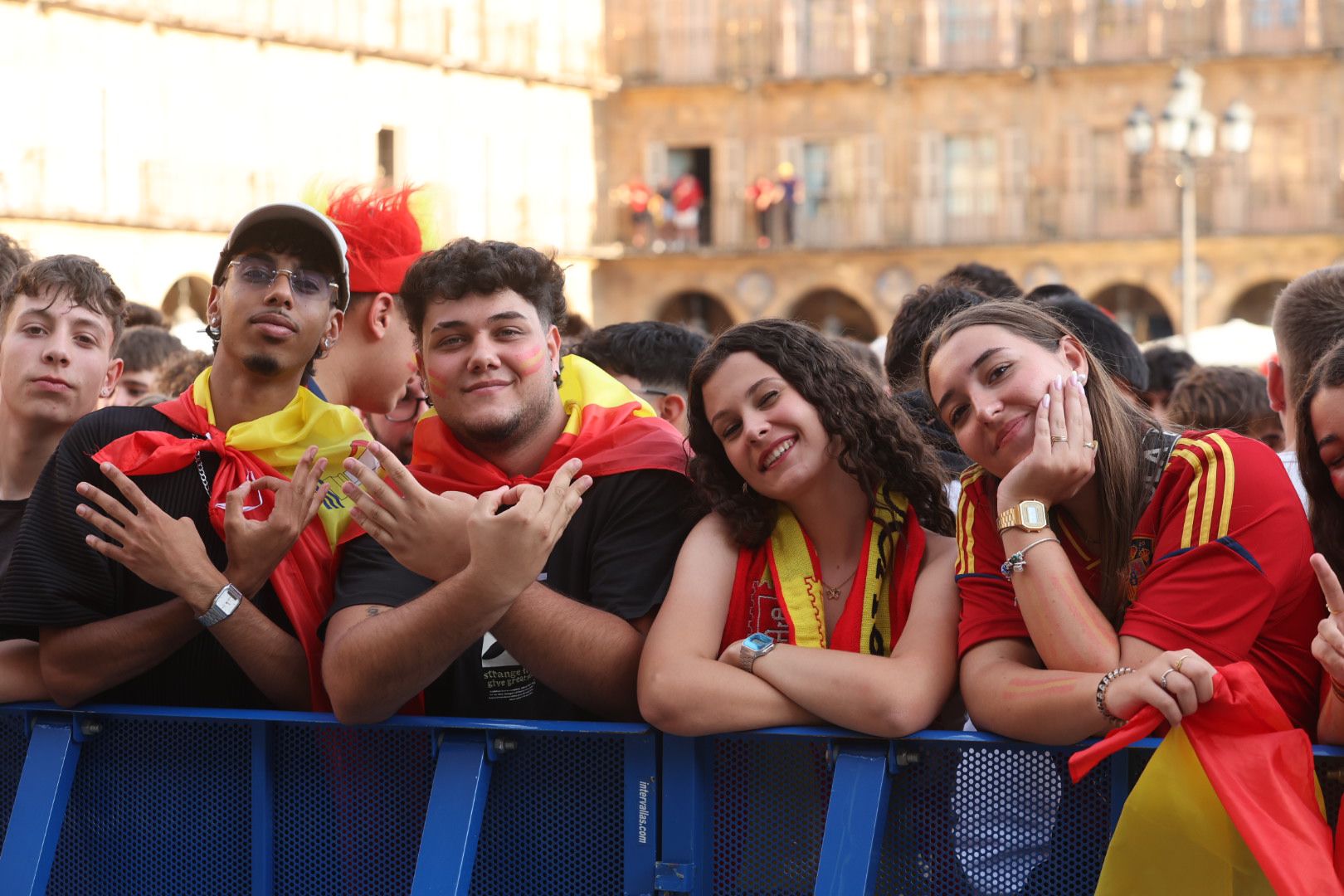 La Plaza Mayor espera la victoria de La Roja