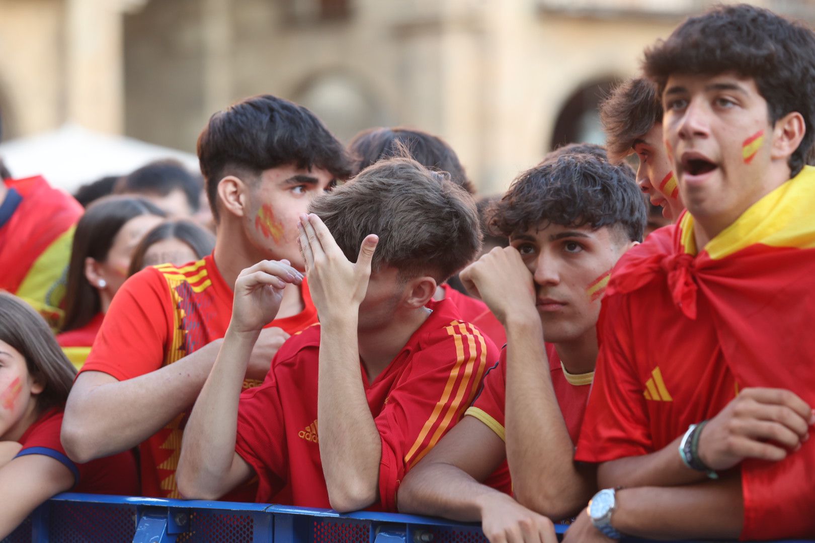 La Plaza Mayor espera la victoria de La Roja