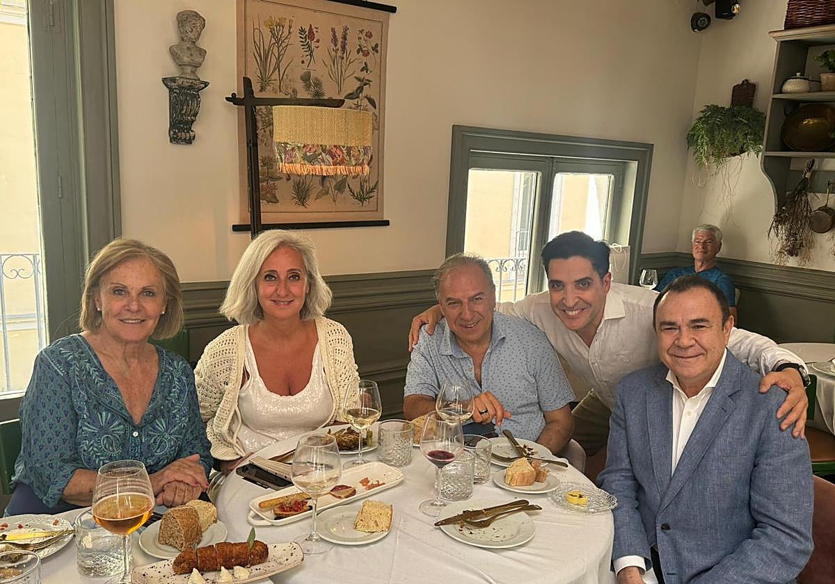 Foto del momento del encuentro