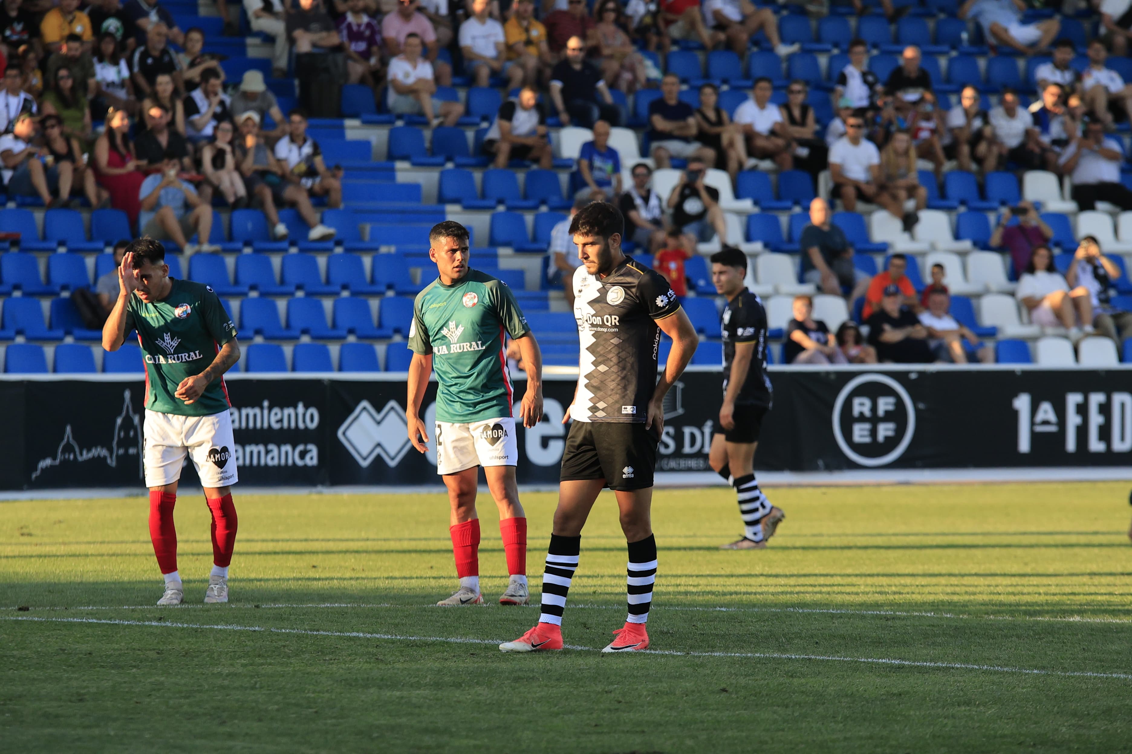 Unionistas se estrena en el Reina Sofía con victoria ante el Zamora