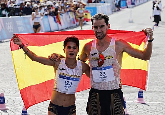 Pérez y Martín celebrando su victoria