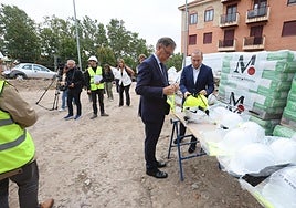 El alcalde visita la nueva Biblioteca Municipal de Salamanca