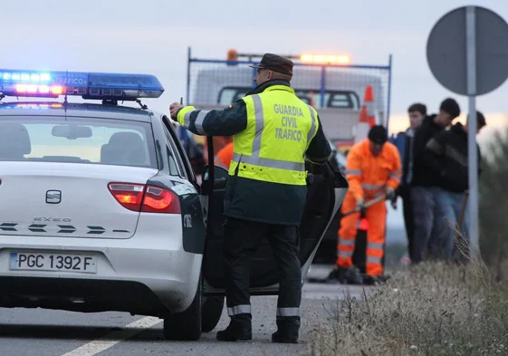 Grave accidente en Salamanca con un muerto, dos heridos y atrapados en un choque frontal