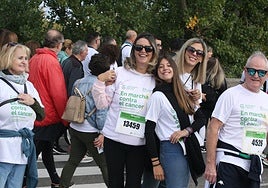 Un grupo de participantes, en la salida en la iglesia del Arrabal