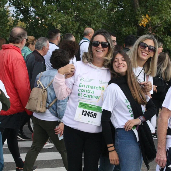 Un grupo de participantes, en la salida en la iglesia del Arrabal