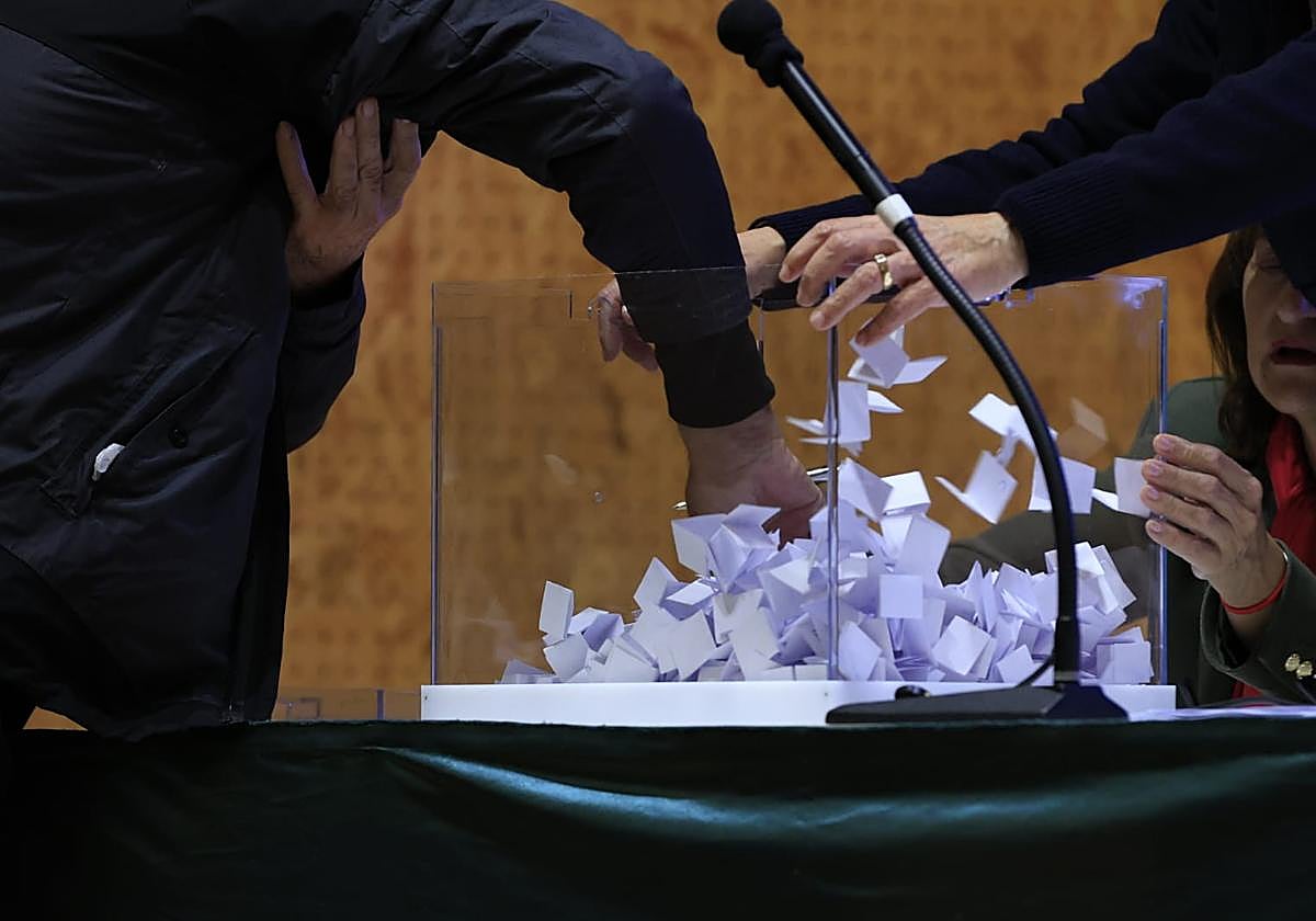 Así ha sido el sorteo de viviendas en Salamanca: la alegría de tener casa nueva