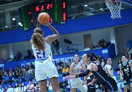 El Perfumerías Avenida se da un festín en su visita al Movistar Estudiantes