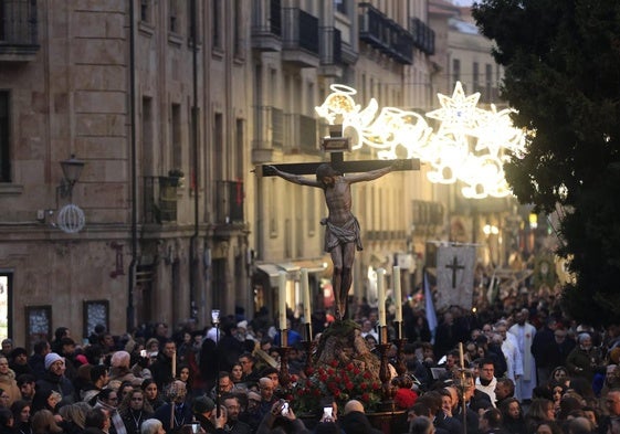 El Cristo del Amor y de la Paza, en la Rúa Mayor.