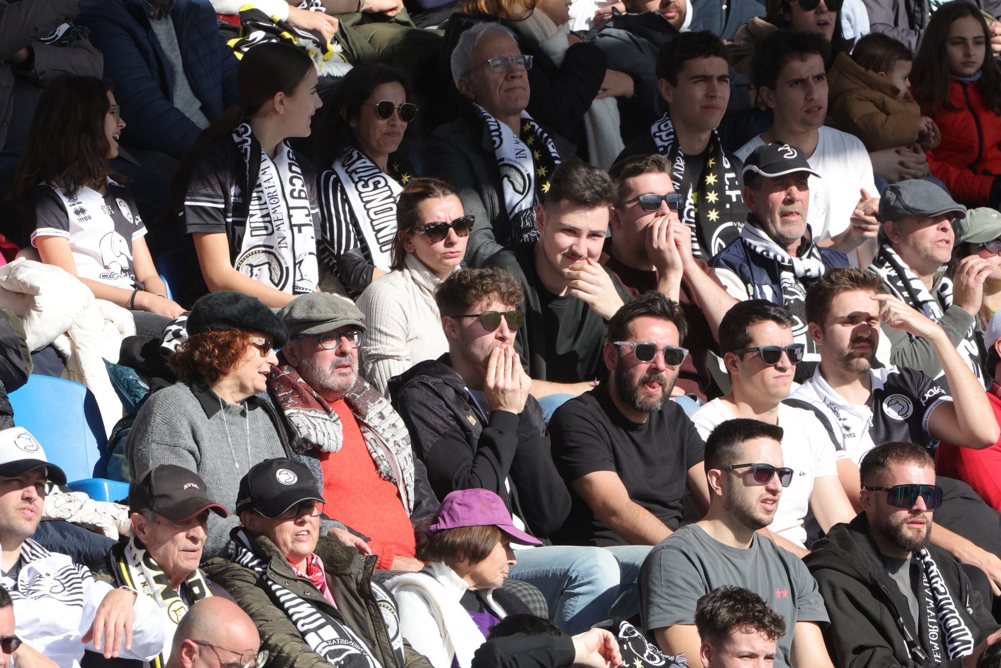 El partido entre el Unionistas y el Celta B, en imágenes