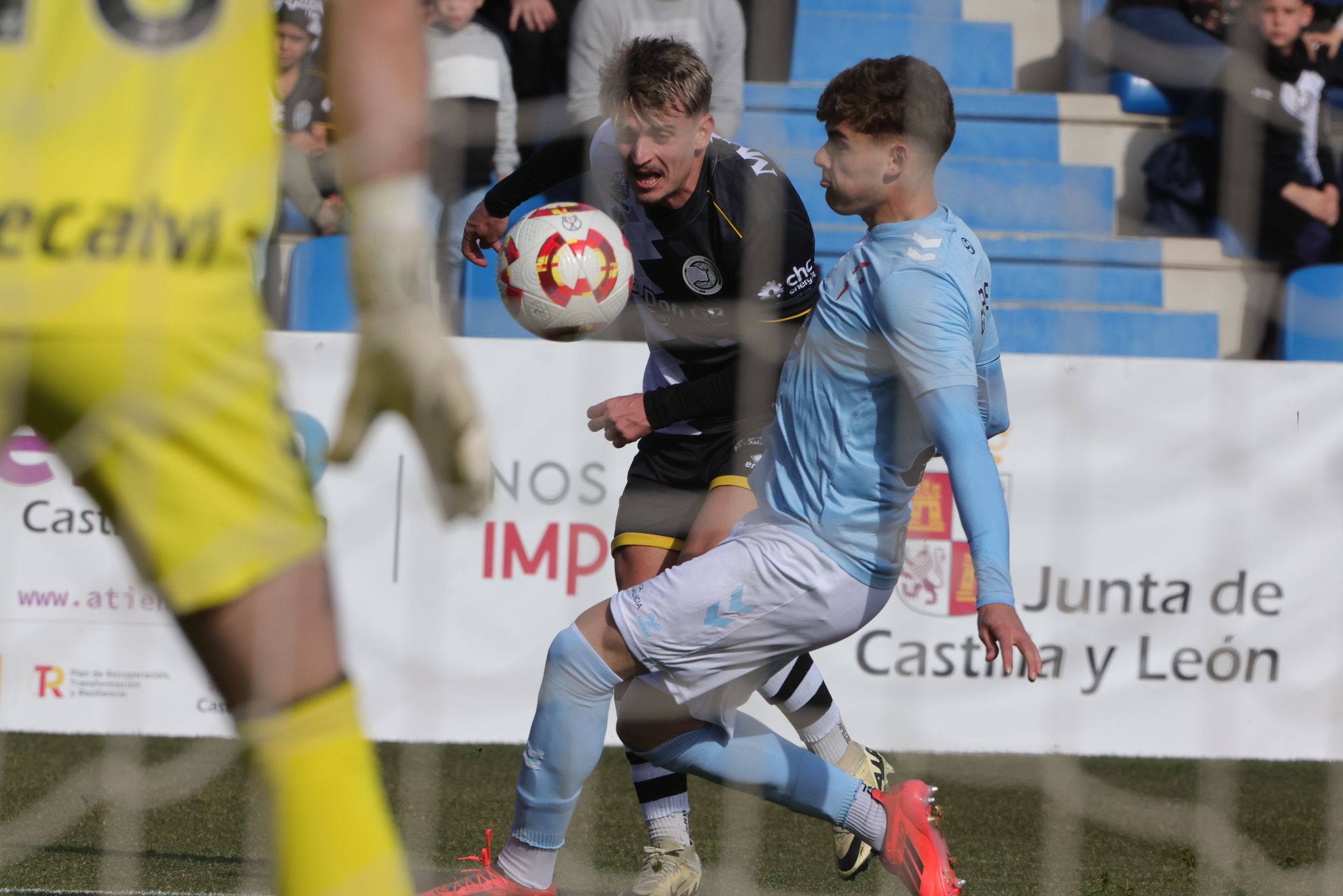 El partido entre el Unionistas y el Celta B, en imágenes