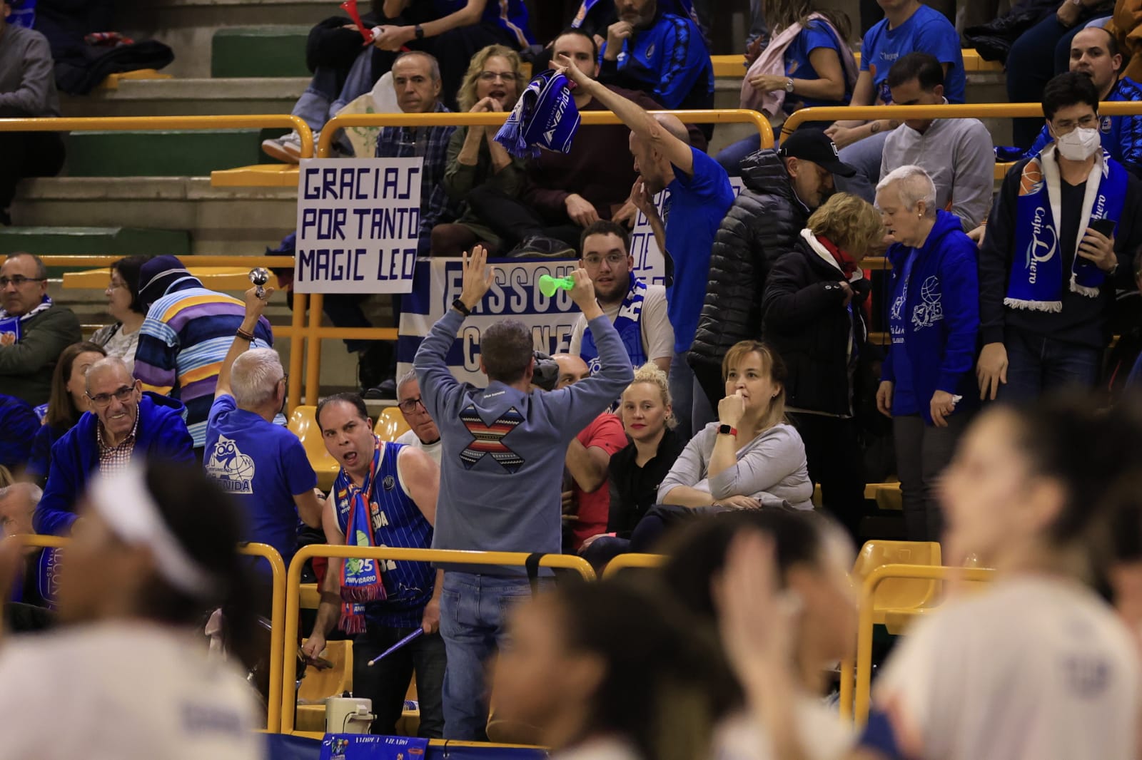 Sonora pitada para el poco deportivo Bourges Basket ante Avenida