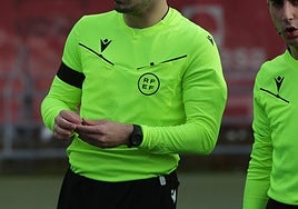 Un colegiado salmantino, en una imagen de archivo.