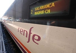 Tren Alvia en la estación de Salamanca.