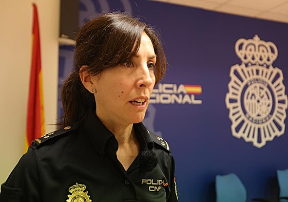 Beatriz, Inspectora de la Policía Nacional