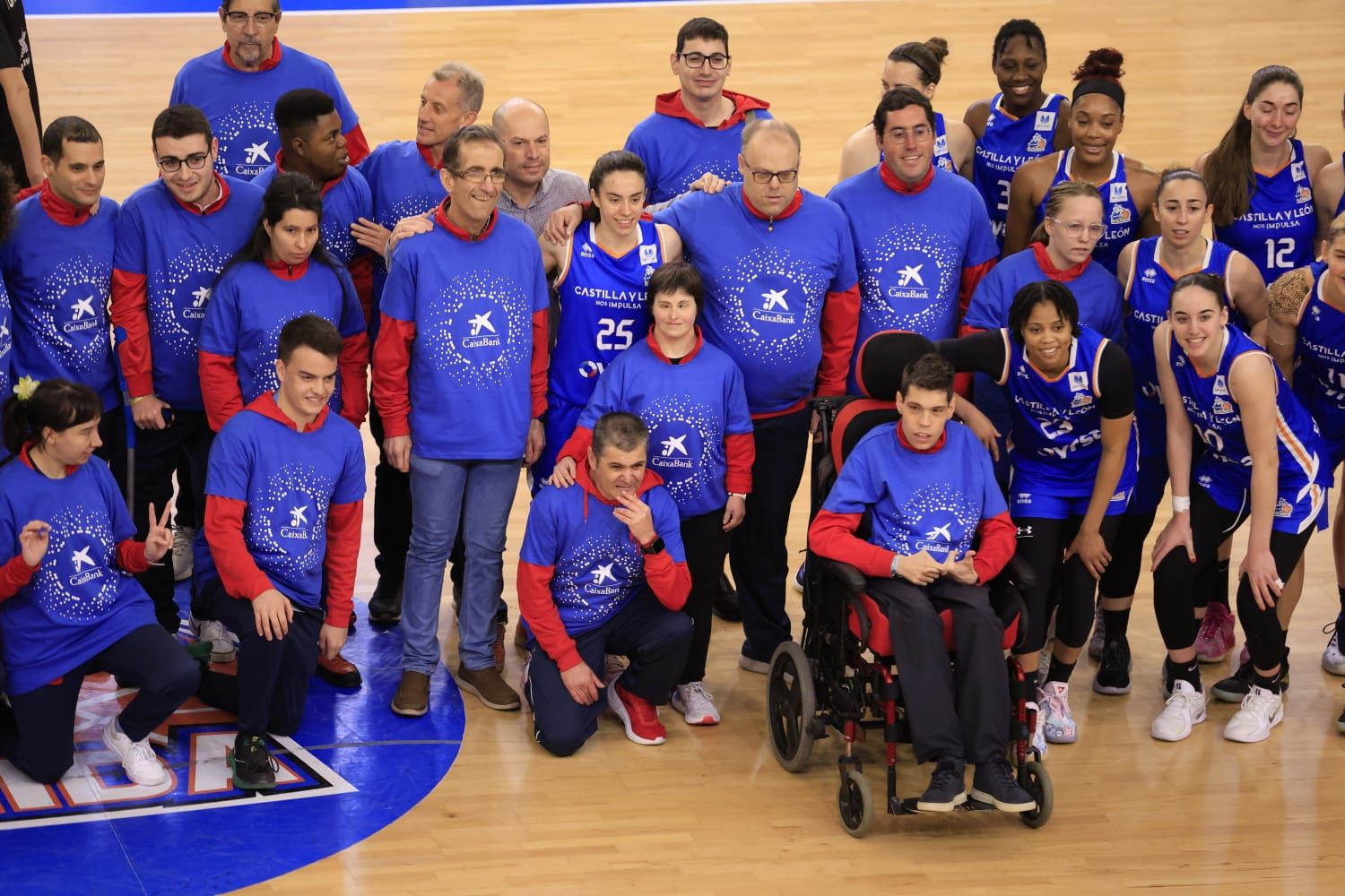 Victoria de campeón de Perfumerías Avenida frente a Valencia Basket