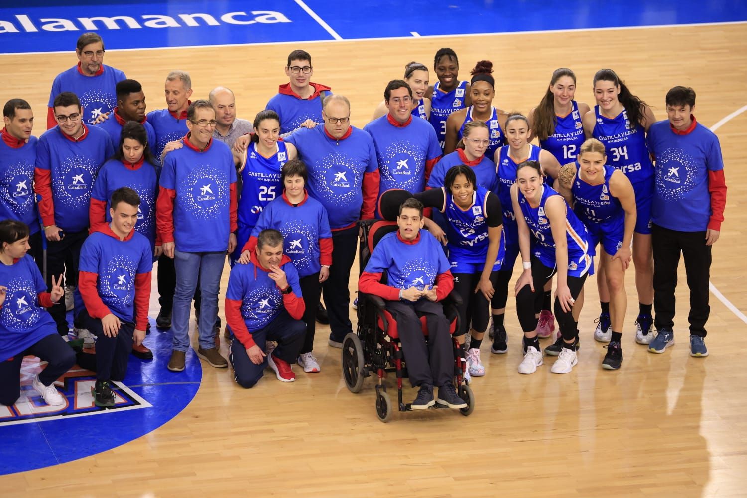 Victoria de campeón de Perfumerías Avenida frente a Valencia Basket