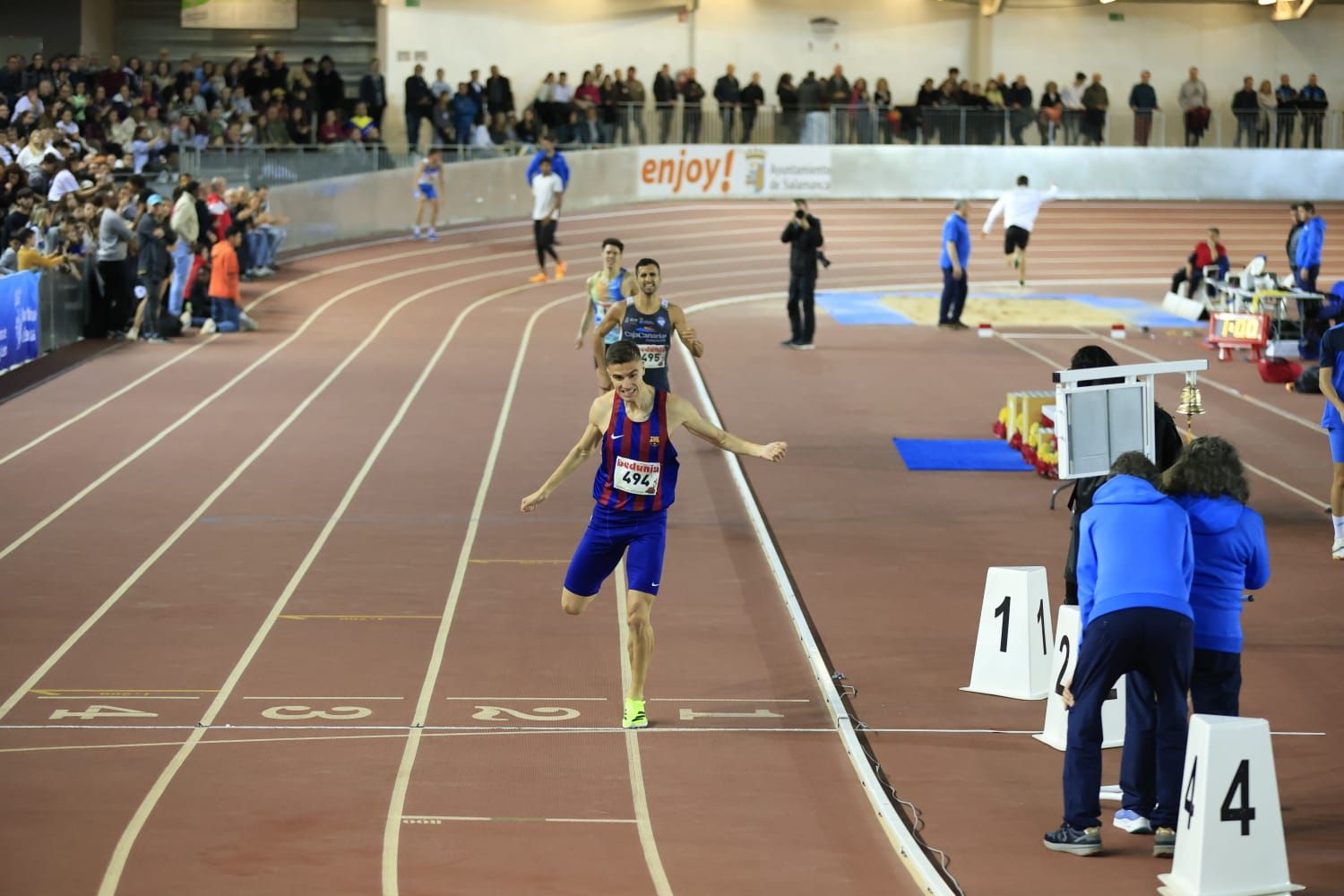 En imágenes, el I Trofeo de Atletismo Ciudad de Salamanca en Pista Cubierta